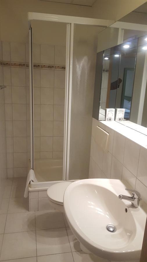 Hotel Ziegenkrug Schweriner Tor Pampow Экстерьер фото