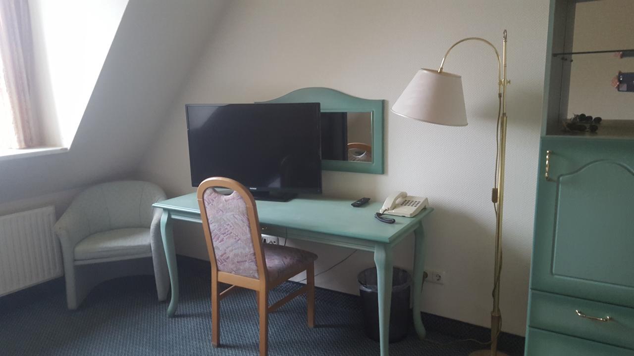 Hotel Ziegenkrug Schweriner Tor Pampow Экстерьер фото